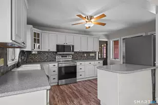 431 Hartford Rd, Brooklyn, CT 06234 - Photo 2