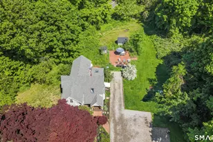 159 Cross Hwy, Redding, CT 06896 - Photo 28