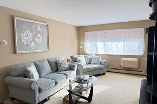 333 Vincellette St, Bridgeport, CT 06606 - Photo 10