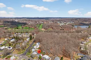 595 Laurel St, East Haven, CT 06512 - Photo 34