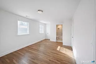 26 Three Lakes Dr, Stamford, CT 06902 - Photo 16