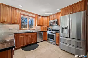 11 Hickory Hill, Vernon, CT 06066 - Photo 4