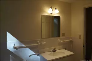 569 Belden Hill Rd, Norwalk, CT 06850 - Photo 18