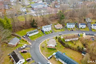 76-78 Higbie Dr, East Hartford, CT 06108 - Photo 6