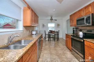 40 Acton Rd, Bridgeport, CT 06606 - Photo 6