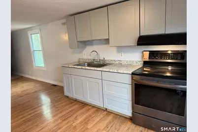 7 North Terrace, Vernon, CT 06066 - Photo 2