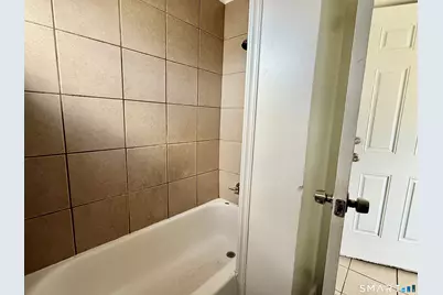 202 Sixth Street #3rd Fl, Bridgeport, CT 06607 - Photo 4