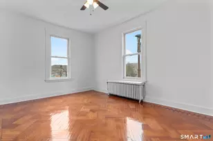 37 Johnson St, Waterbury, CT 06710 - Photo 28