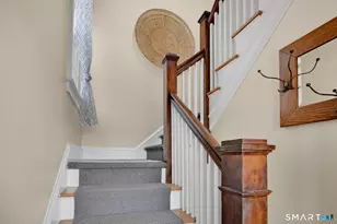 38 Price Blvd, West Hartford, CT 06119 - Photo 14