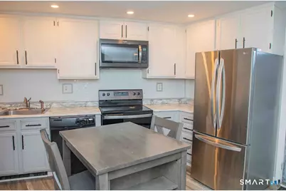 10 Maple Street #A2, Plainville, CT 06062 - Photo 12