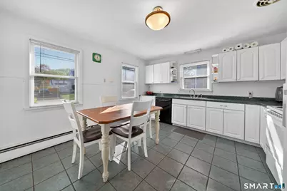 30 Grafton Road, Hamden, CT 06517 - Photo 8