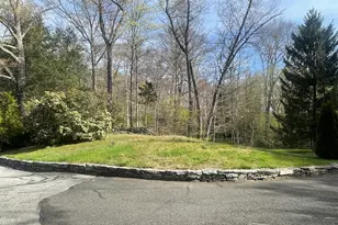 102 W Bridge St, Deep River, CT 06417 - Photo 14