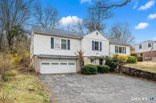 94 Farrell Rd, Waterbury, CT 06706 - Photo 4