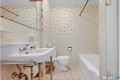 94 Farrell Road, Waterbury, CT 06706 - Photo 22