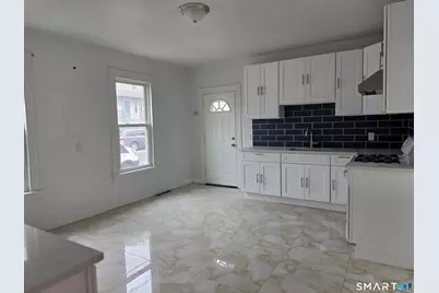 25 Elm Street #1st floor, Shelton, CT 06484 - Photo 4
