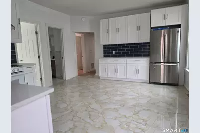 25 Elm Street #1st floor, Shelton, CT 06484 - Photo 6