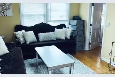 51 Plum Tree Lane, Trumbull, CT 06611 - Photo 4