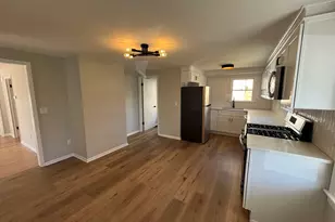 3 Edgewood St, Norwalk, CT 06854 - Photo 2