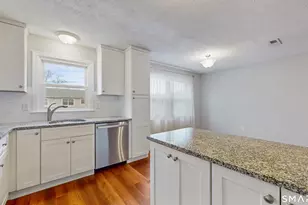 115 Carriage Path S, Milford, CT 06460 - Photo 2