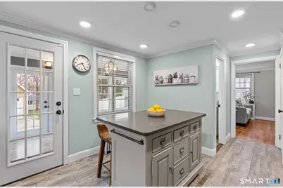 65 Edgemere Avenue, West Hartford, CT 06110 - Photo 10