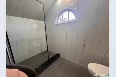 485 Beechwood Avenue, Bridgeport, CT 06604 - Photo 16