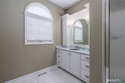 64 River Crest Drive #64, Southington, CT 06479 - Photo 14