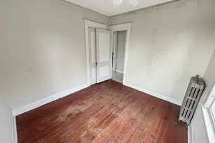 22 Helen St, Hamden, CT 06518 - Photo 22