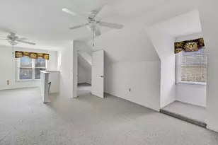 93 Putting Green Rd N, Trumbull, CT 06611 - Photo 32