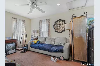 22 Davis Street, Norwalk, CT 06851 - Photo 18