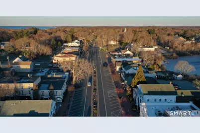 685 Boston Post Road #685, Madison, CT 06443 - Photo 6