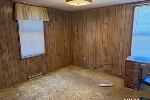 661 Riverside Dr, Thompson, CT 06255 - Photo 8