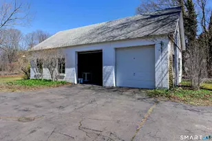 45 Rimmon Rd, North Haven, CT 06473 - Photo 32