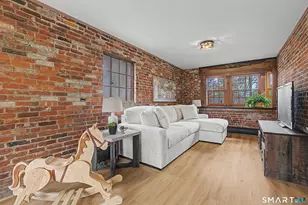 514 Fern St, West Hartford, CT 06107 - Photo 10