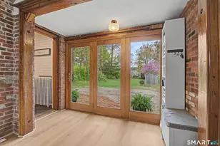 514 Fern St, West Hartford, CT 06107 - Photo 12