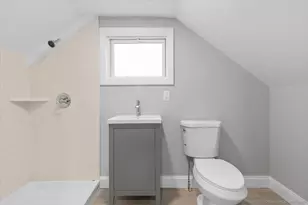 816 Pacific St, Stamford, CT 06902 - Photo 8