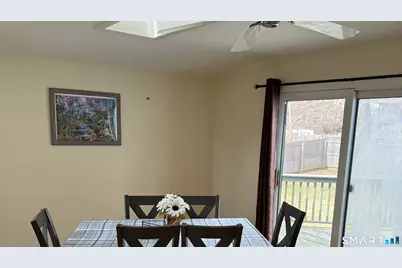 17 Henry Street, Bethel, CT 06801 - Photo 4