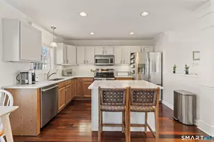 46 Donahue Ln, Manchester, CT 06042 - Photo 4