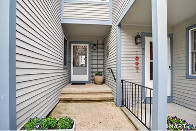 23 Balmaha Close, Fairfield, CT 06825 - Photo 2