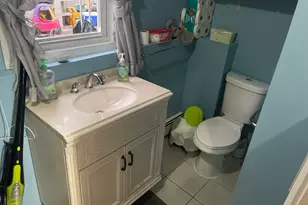 232 Hillside Ave, Waterbury, CT 06710 - Photo 18