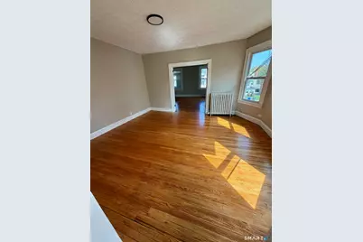 85 Maplewood Avenue #2nd Floor, West Hartford, CT 06119 - Photo 8
