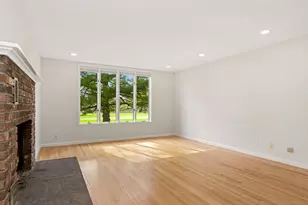 80 Tomac Ave, Greenwich, CT 06870 - Photo 10