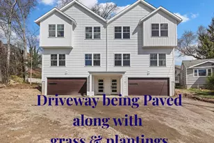 27 Suzanne Cir, Fairfield, CT 06825 - Photo 1