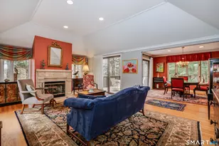 28 Cary Ln, Bloomfield, CT 06002 - Photo 18