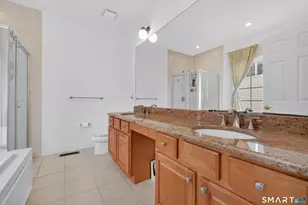 18 Tobins Ct, Danbury, CT 06810 - Photo 18