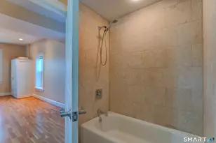 629 Chapel St, New Haven, CT 06511 - Photo 12