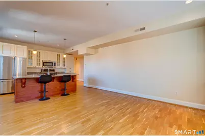 629 Chapel Street #4A, New Haven, CT 06511 - Photo 4