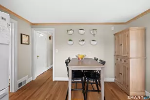 121 Tunxis Rd, West Hartford, CT 06107 - Photo 12