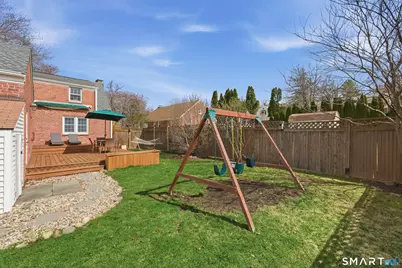 121 Tunxis Road, West Hartford, CT 06107 - Photo 32