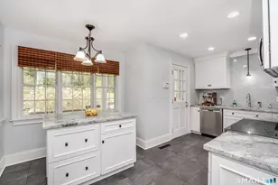55 Terry Rd, Hartford, CT 06105 - Photo 20