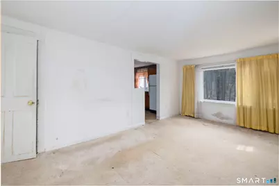 60 Chestnut Lane, Hamden, CT 06518 - Photo 10